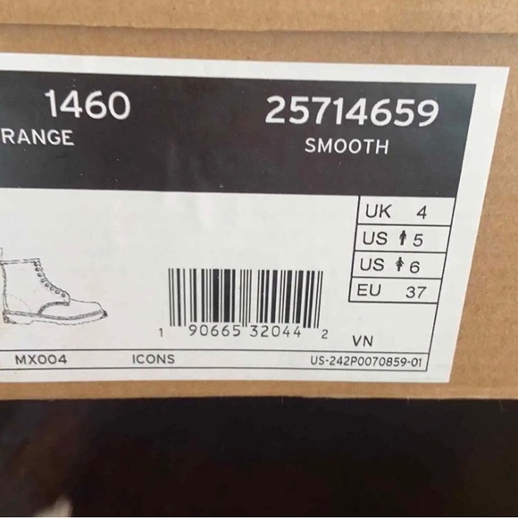 6 🔖 DR. MARTENS 1460 Smooth Orange Boots 25714659 - Picture 6 of 9